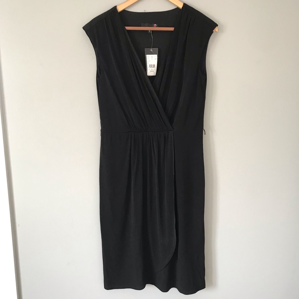 Laura Classic Wrap front Black dress size 8